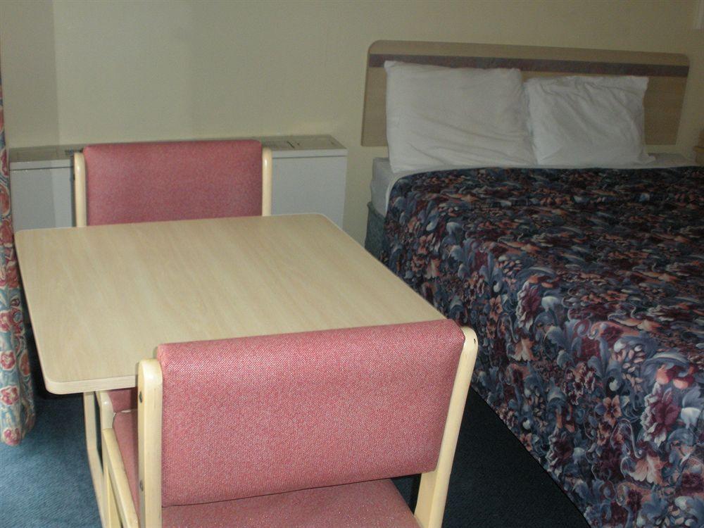 Regency Inn And Conference Center Clinton Luaran gambar