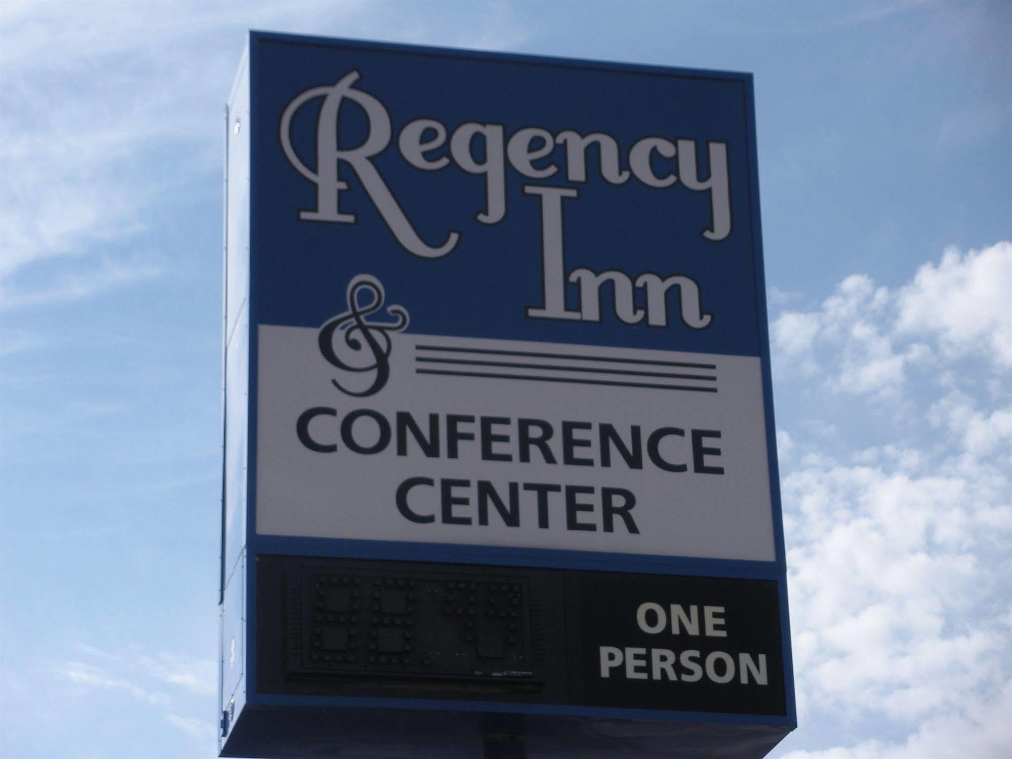 Regency Inn And Conference Center Clinton Luaran gambar